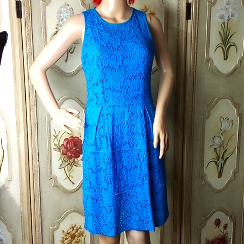 💓HOST PICK💓 !! Nanette Lepore Dress, ladies size 6